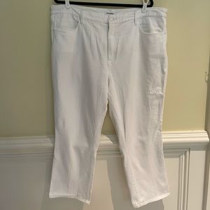 Good American White Good Curve Jeans